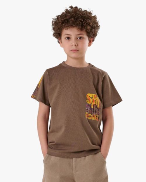 Earth-Tone Graphic Pocket-Style Tee