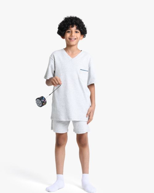 V-Neck Comfort Play Set