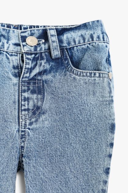 Girls Acid-Wash Denim Flare Jeans with Five-Pocket Design