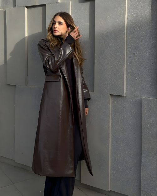 Shine coat brown